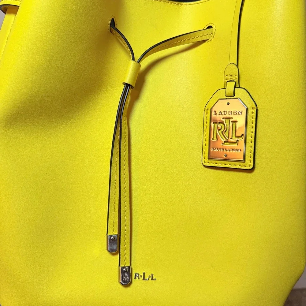NEW Lauren Ralph Lauren Debby 100% Leather Drawstring Bucket Bag Purse Dandelion